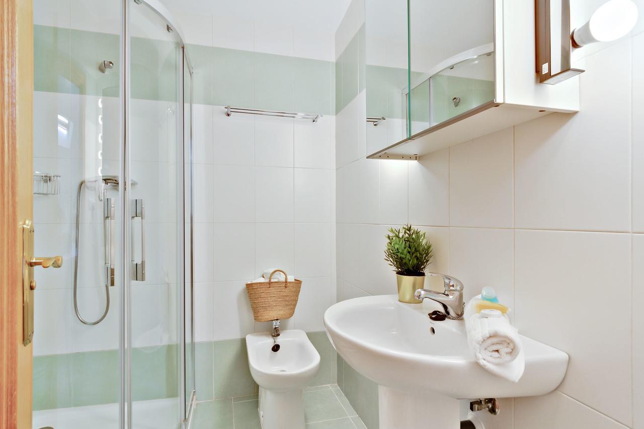 Del Parque Flats - Ollerias Duplex Apartment Malaga Luaran gambar